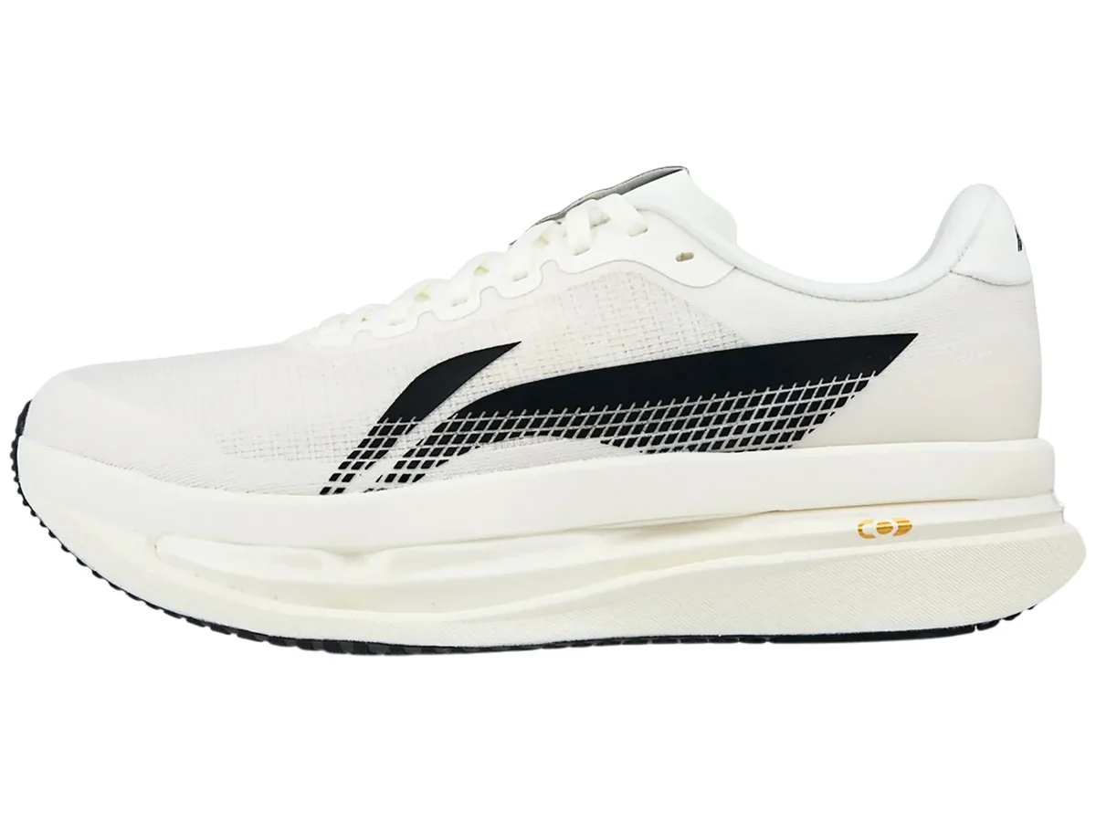 Li-Ning Red Hare 9 Ultra running shoe, side view